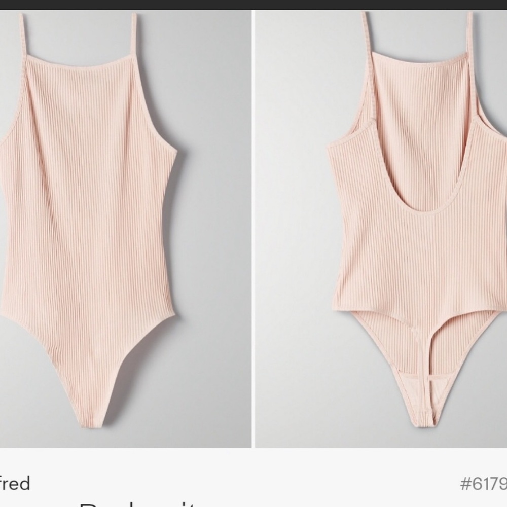 Gorgeous pink ribbed bodysuit from aritzia